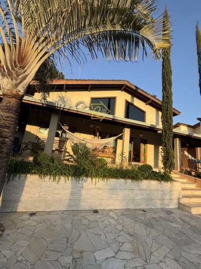 casa-em-condominio-venda-chacaras-pedra-grande-atibaia-1032550