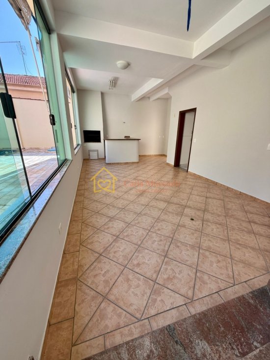 casa-venda-e-aluguel-vila-helena-atibaia-1019553